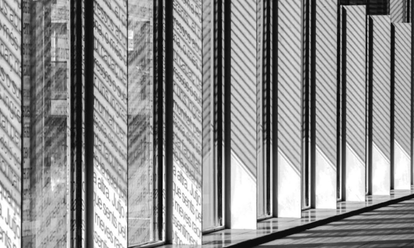 Catalan Institute of Economists by Roldán Berengué