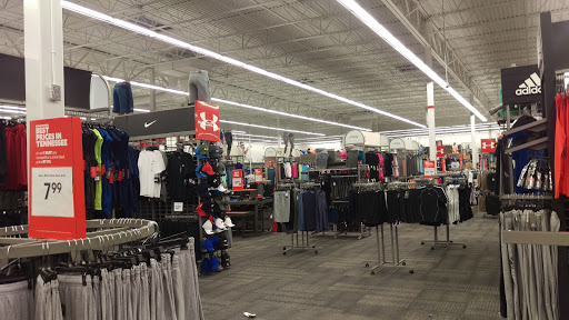 Sporting Goods Store «Academy Sports + Outdoors», reviews and photos, 130 S Hampton Pl, Clarksville, TN 37040, USA