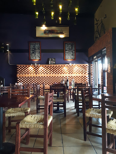 Chiquito taller de cocina, Vialidad Arroyo de la Plata 21, Centro, 98600 Ejido del Centro, Zac., México, Restaurante | ZAC