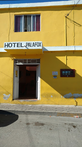 Hotel Palafox, Calle Ramiro Rodríguez Palafox 31, Colonia Centro, 34635 Santiago Papasquiaro, Dgo., México, Alojamiento en interiores | DGO