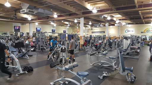 Gym «24 Hour Fitness», reviews and photos, 17204 Slover Ave, Fontana, CA 92337, USA