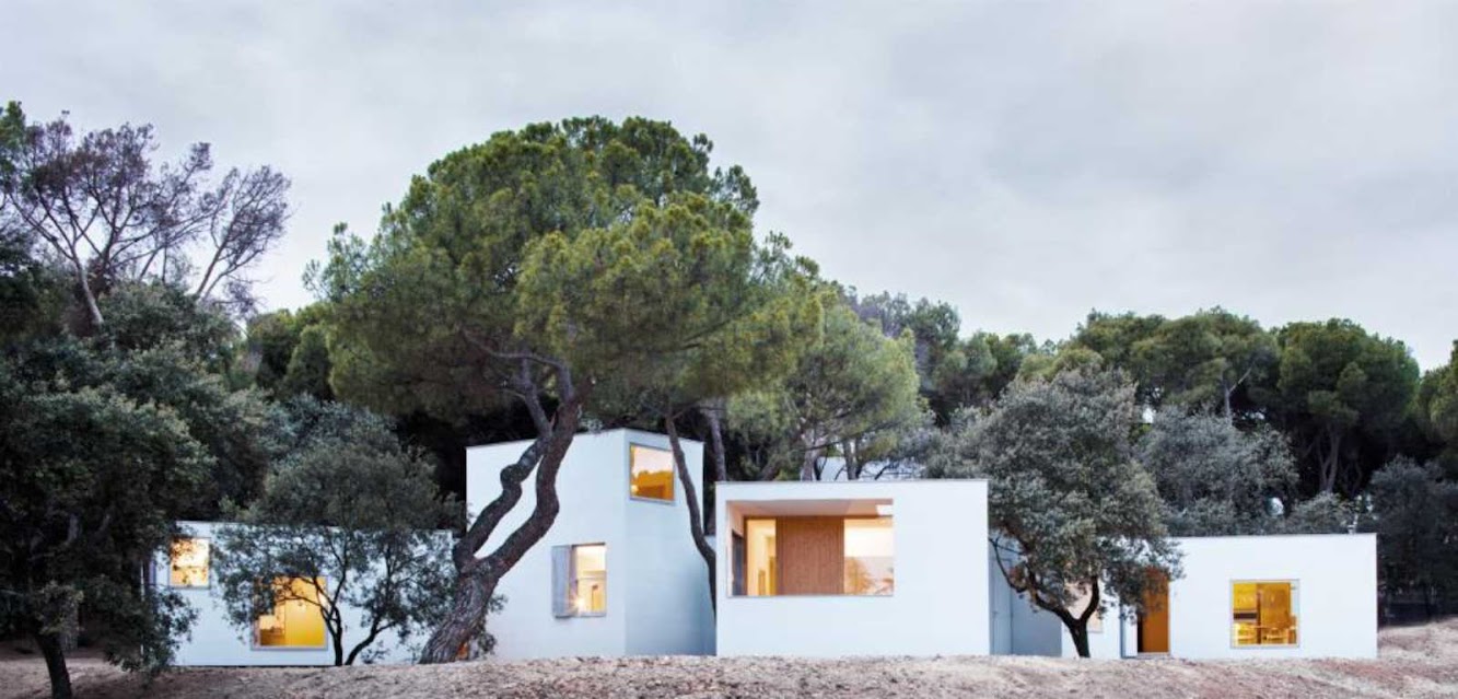 House: MO HOUSE by FRPO