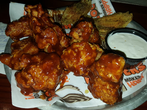 American Restaurant «Hooters», reviews and photos, 3550 Gwinnett Pl Dr NW, Duluth, GA 30096, USA