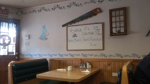 Restaurant «Grannies Diner», reviews and photos, 322 Denver Ave, Fort Lupton, CO 80621, USA