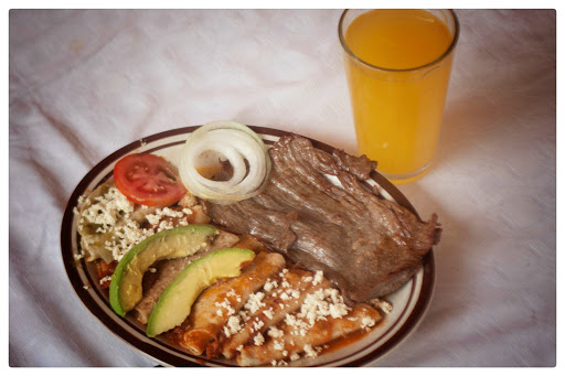 El Rinconcito, Francisco I. Madero 35, Barrio de San Juan, 79960 Tamazunchale, S.L.P., México, Restaurante de comida casera | SLP
