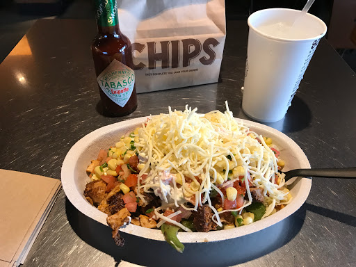Mexican Restaurant «Chipotle Mexican Grill», reviews and photos, 10 Centerton Rd A, Mt Laurel, NJ 08054, USA