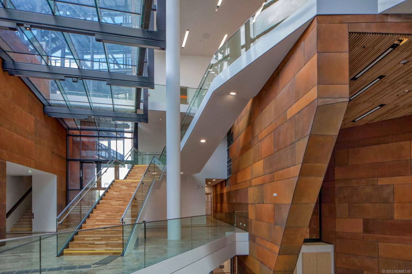 Teaching Center by Busarchitektur