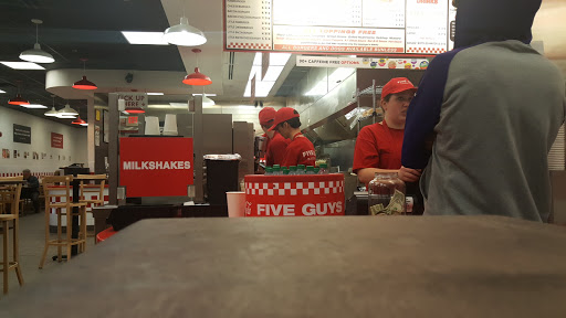 Fast Food Restaurant «Five Guys», reviews and photos, 15 Webb Pl, Dover, NH 03820, USA