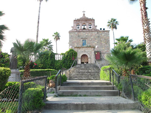 Templo de Santo Toribio Romo, López Mateos, Santo Toribio, 47120 Jalostotitlán, Jal., México, Iglesia | JAL