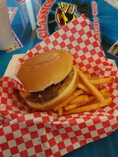 Restaurant «Classics Burgers & Moore», reviews and photos, 448 Sidney Baker St S # 9, Kerrville, TX 78028, USA