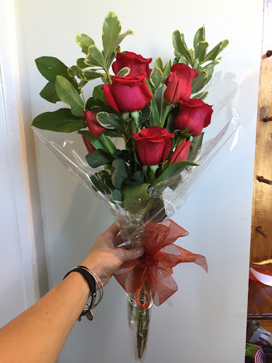 Florist «HOLBROW FLOWERS IN BOSTON INC», reviews and photos, 60 Billings Rd, North Quincy, MA 02171, USA