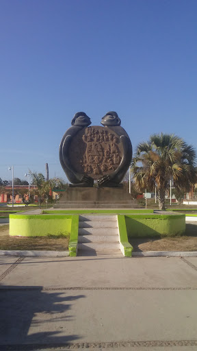 Monumento A La Mexicanidad, 63450, Hidalgo 40, Sin Nombre Loc.san Felipe Aztatán, San Felipe Aztatán, Nay., México, Atracción turística | NAY