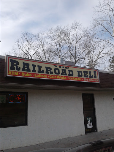 Pizza Restaurant «Railroad Deli», reviews and photos, 32 Tuckahoe Rd, Dorothy, NJ 08317, USA