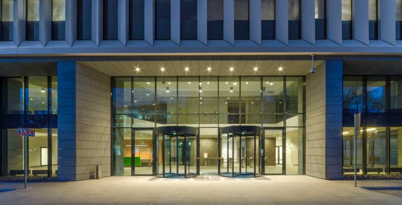 Business Garden Warszawa Hotel by Fuksas