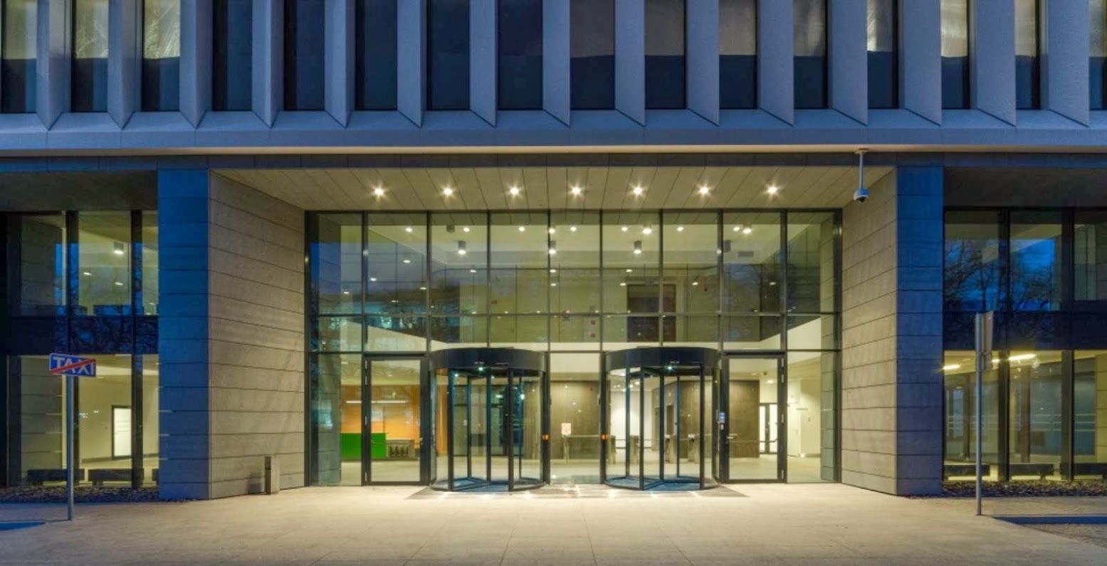 Business Garden Warszawa Hotel by Fuksas
