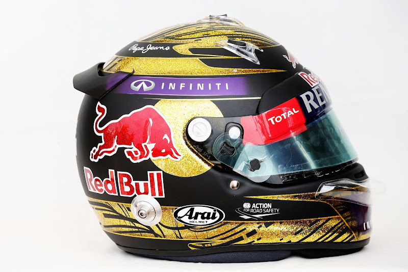 золотой шлем Себастьяна Феттеля специально для домашней гонки на Гран-при Германии 2013 на Нюрбургринге