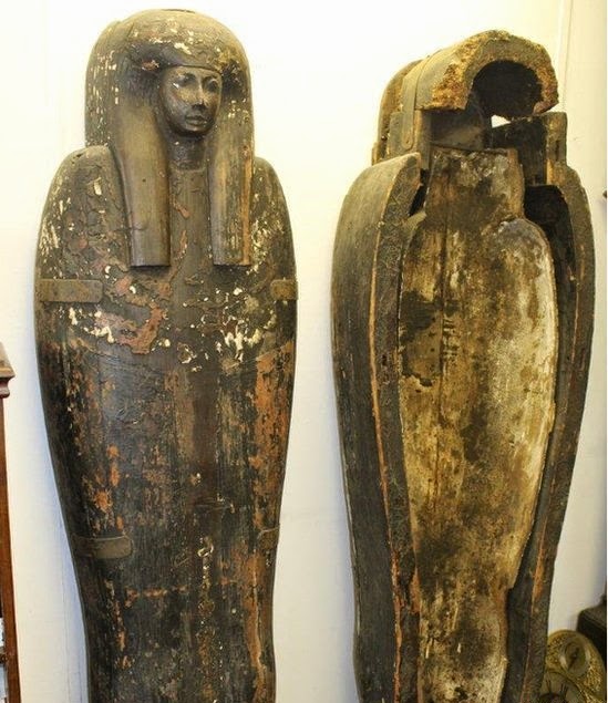 Egyptian sarcophagus found in Essex house Egyptian sarcophagus found in Essex house