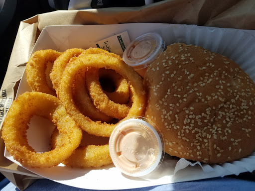 Restaurant «Corral Drive In», reviews and photos, 2506 Pacific Ave, Long Beach, WA 98631, USA