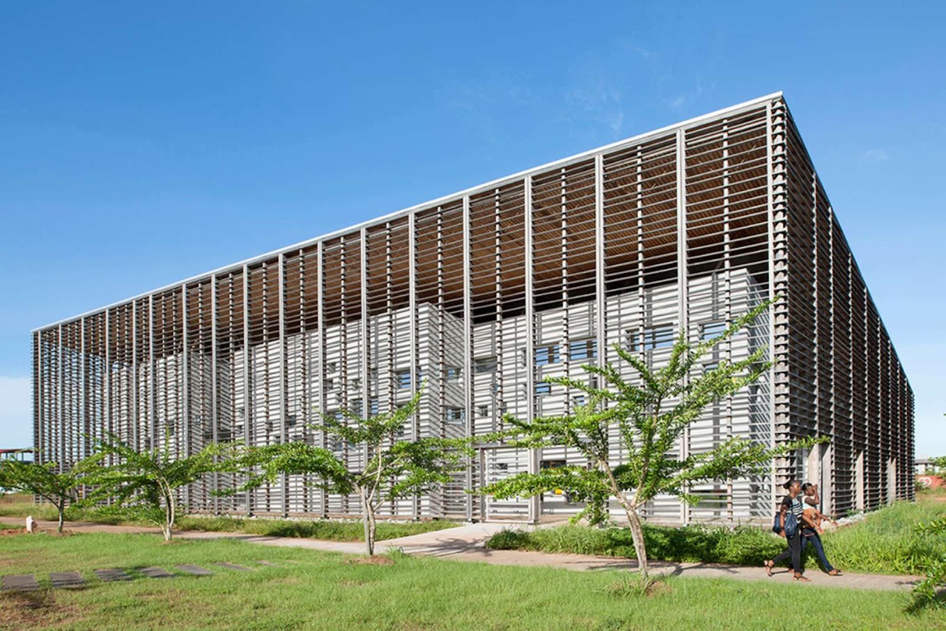 03-University-Library-by-RH+-architecture
