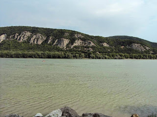 Donau im "Donauknie"