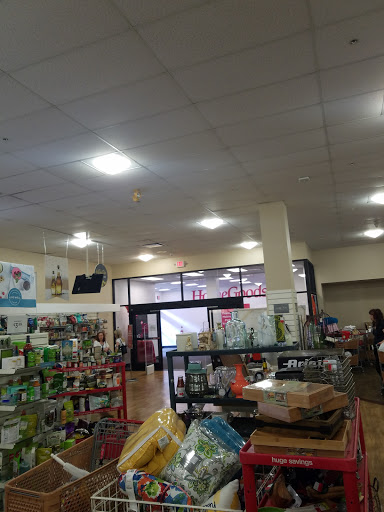 Department Store «HomeGoods», reviews and photos, 750 Central Park Ave, Yonkers, NY 10704, USA