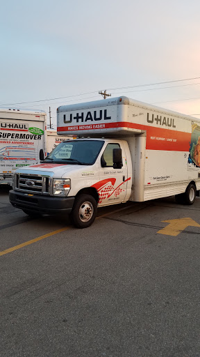 Truck Rental Agency «U-Haul Moving & Storage of Middletown», reviews and photos, 230 Verity Pkwy, Middletown, OH 45042, USA