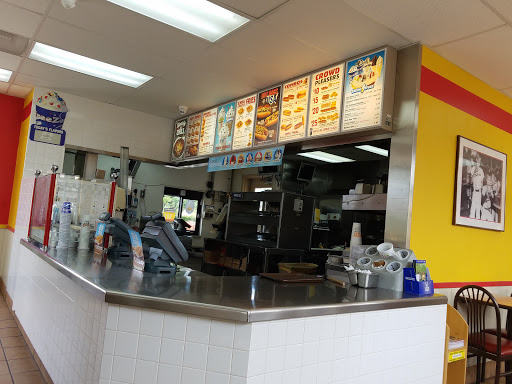 Fast Food Restaurant «Wienerschnitzel», reviews and photos, 11076 Coloma Rd, Rancho Cordova, CA 95670, USA
