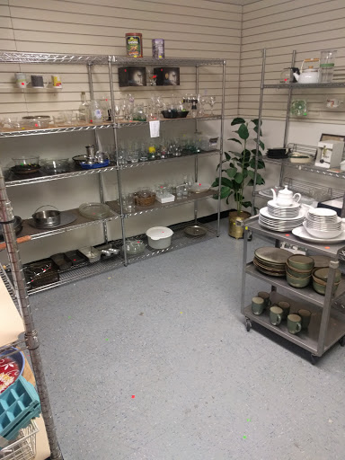 Thrift Store «The Sea Island Habitat for Humanity ReStore», reviews and photos, 3304 Maybank Hwy, Johns Island, SC 29455, USA