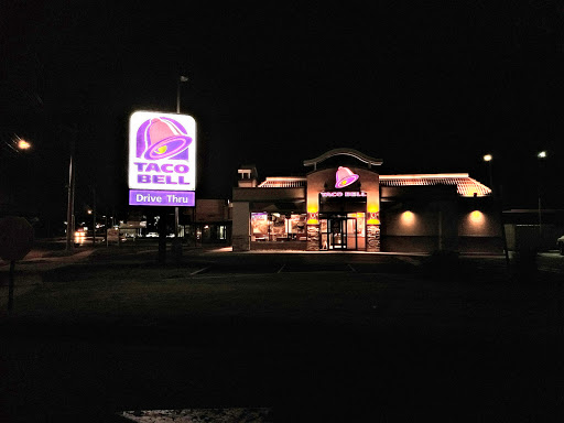 Mexican Restaurant «Taco Bell», reviews and photos, 1465 Boston Post Rd, Milford, CT 06460, USA