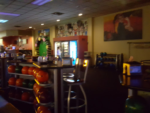 Bowling Alley «Plaza Lanes», reviews and photos, 8101 Kennedy Ave, Highland, IN 46322, USA