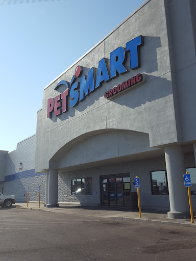 Pet Supply Store «PetSmart», reviews and photos, 2020 SW Westport Dr, Topeka, KS 66604, USA