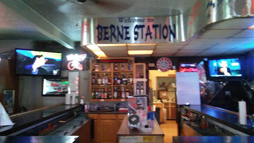 ATM «THE BERNE STATION BAR & GRILL», reviews and photos, 5355 Bremen Rd SE, Lancaster, OH 43130, USA