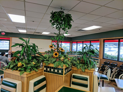 Fast Food Restaurant «Burger King», reviews and photos, 940 U.S. 9, South Amboy, NJ 08879, USA