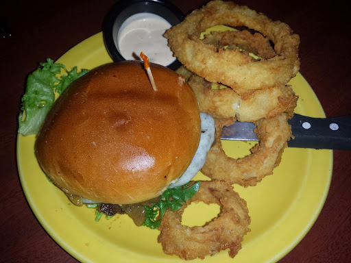 Restaurant «Square 1 Burgers & Bar», reviews and photos, 5239 University Pkwy, Bradenton, FL 34201, USA