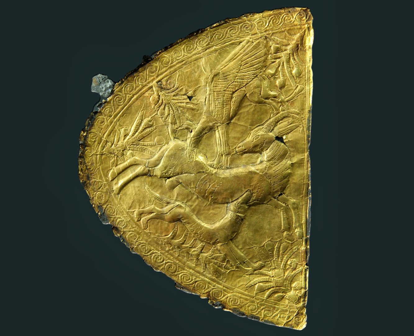 Restored gold objects from the tomb of Tutankhamun to be displayed for first time Restored gold objects from the tomb of Tutankhamun to be displayed for first time