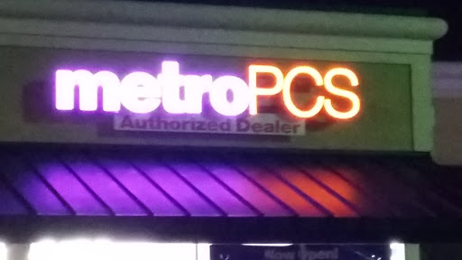 Cell Phone Store «MetroPCS Authorized Dealer», reviews and photos, 1539 Benvenue Rd, Rocky Mount, NC 27804, USA