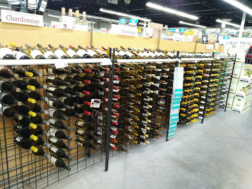 Wine Store «Atwood Wine and Spirits», reviews and photos, 426 Atwood Ave, Cranston, RI 02920, USA