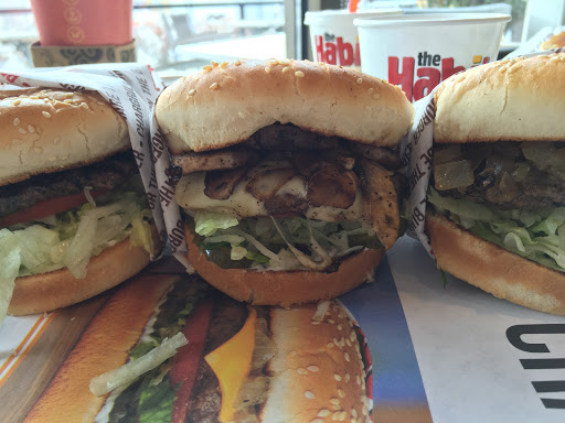 Hamburger Restaurant «The Habit Burger Grill», reviews and photos, 260 W Union Ave, Farmington, UT 84025, USA