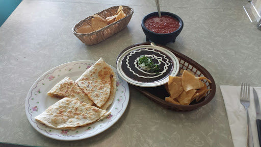 Mexican Restaurant «Mexicali Rose | Newtown, CT», reviews and photos, 71 S Main St #1, Newtown, CT 06470, USA