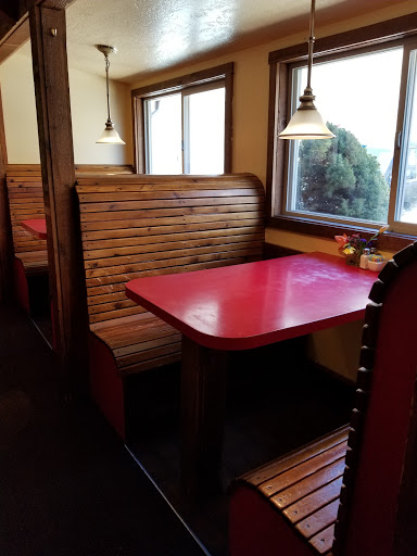 American Restaurant «The Oaks», reviews and photos, 750 Ogden Canyon, Ogden, UT 84401, USA
