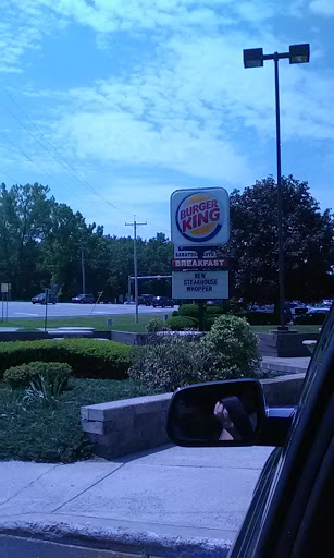 Fast Food Restaurant «Burger King», reviews and photos, 3004 NY-50, Saratoga Springs, NY 12866, USA