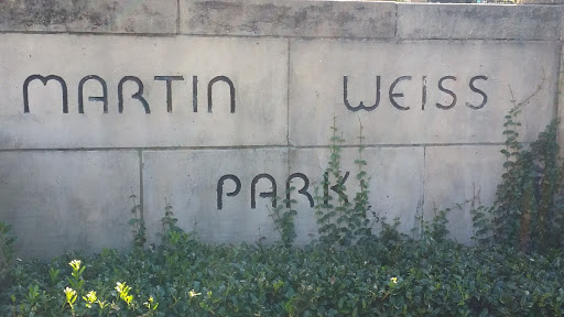 Park «Martin Weiss Park», reviews and photos, 3400 W Clarendon Dr, Dallas, TX 75211, USA
