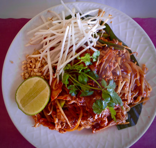 Thai Restaurant «Thai Gourmet Restaurant», reviews and photos, 10575 W Indian School Rd, Avondale, AZ 85392, USA