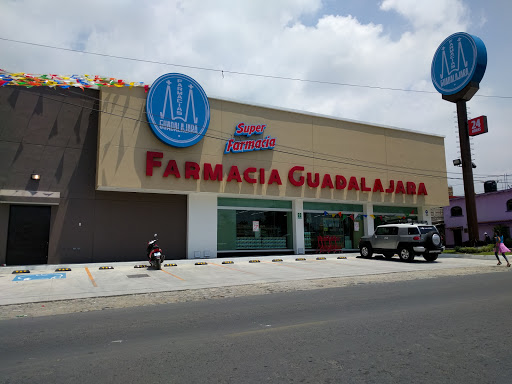 Farmacia Guadalajara, Carr Jocotepec-chapala 190, Raquet Club, 45820 San Juan Cosalá, Jal., México, Farmacia y artículos varios | JAL