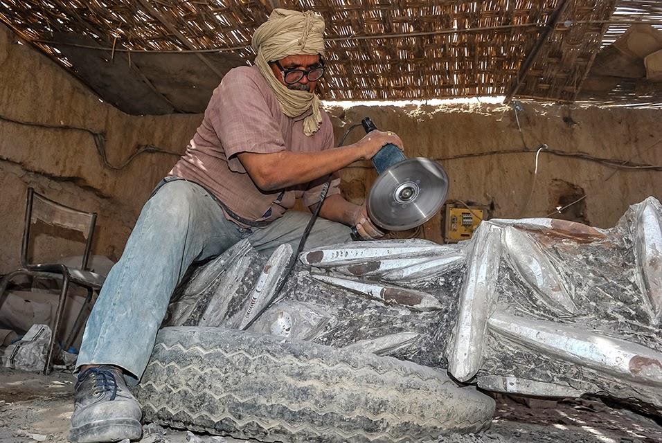 Fossil treasures at risk in Morocco's remote eastern desert Fossil treasures at risk in Morocco's remote eastern desert