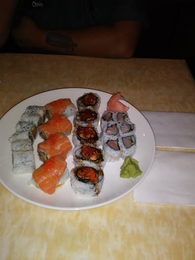 Restaurant «VKI JAPANESE STEAKHOUSE», reviews and photos, 1004 Old Mill Run, The Villages, FL 32162, USA