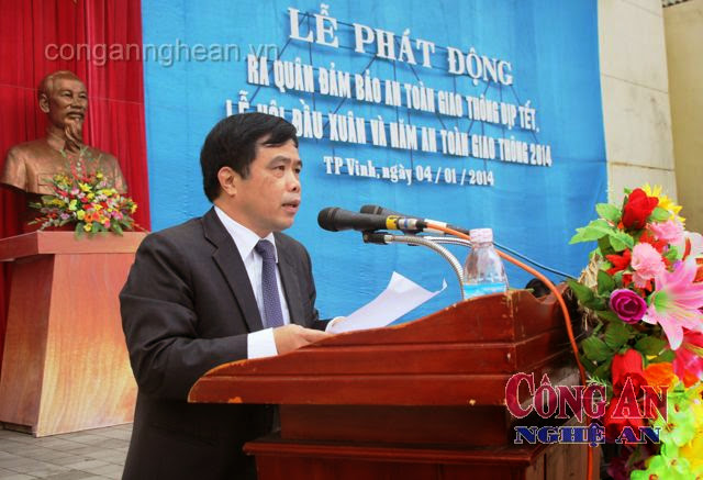 Đồng chí Huỳnh Thanh Điền - Phó chủ tịch UBND tỉnh, Phó trưởng ban Thường trực Ban ATGT tỉnh phát biểu chỉ đạo