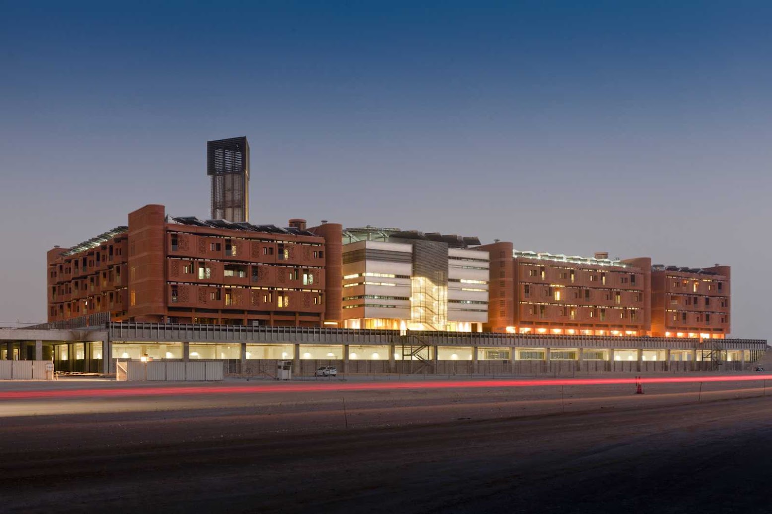 Foster + Partners