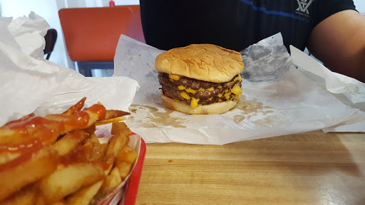 Hamburger Restaurant «Clown Burger», reviews and photos, 5020 Stanley Keller Rd, Haltom City, TX 76117, USA