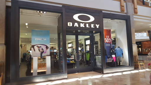 Sunglasses Store «Oakley Store», reviews and photos, 8405 Park Meadows Center Dr #1073, Lone Tree, CO 80124, USA